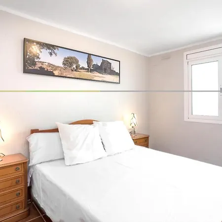 With One Bedroom In With Wonderful Mountain View Terrace And Wifi 8 Km From The Beach *